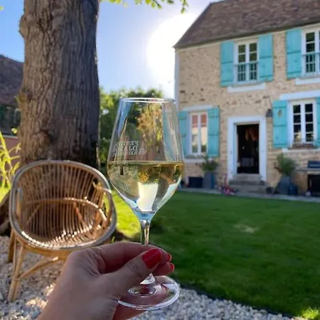 Mini Maison Boheme A 15min De Fontainebleau Holiday home *